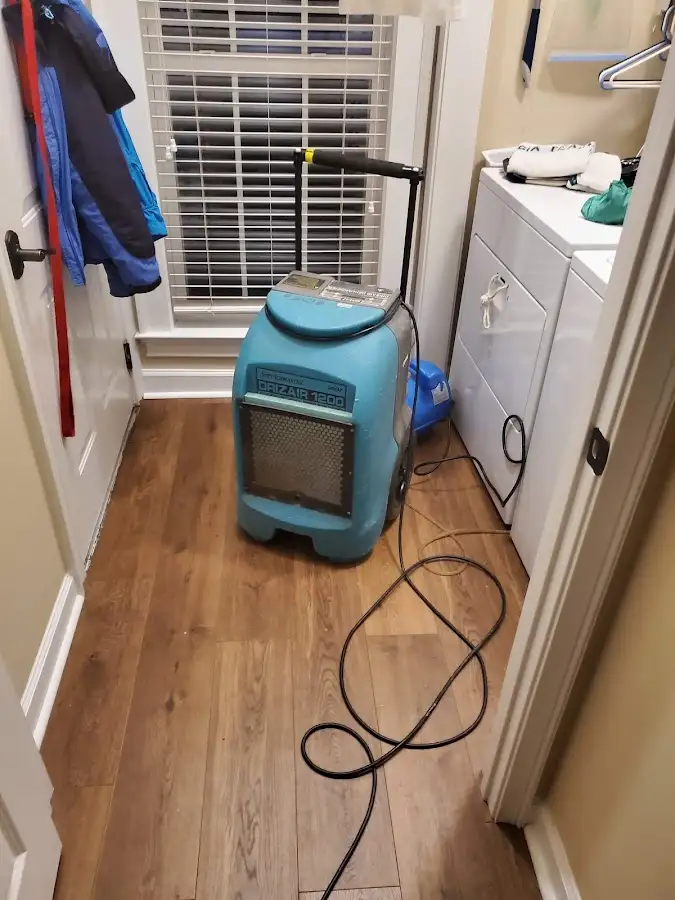 Commercial dehumidifier deployed for Flood Damage Cleanup in Wesley Hills